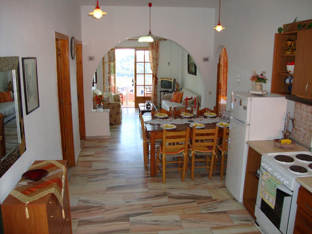 Ipsia Apartments Paleokastritsa Phòng bức ảnh