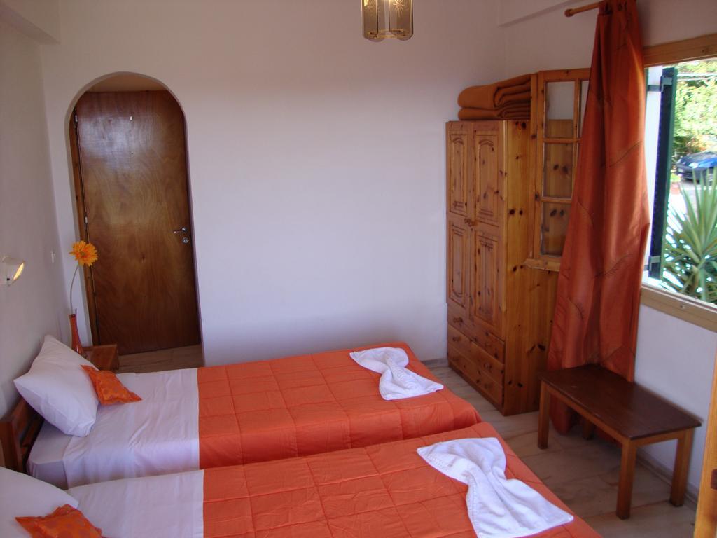 Ipsia Apartments Paleokastritsa Phòng bức ảnh