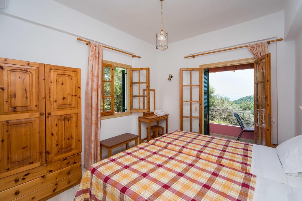 Ipsia Apartments Paleokastritsa Ngoại thất bức ảnh
